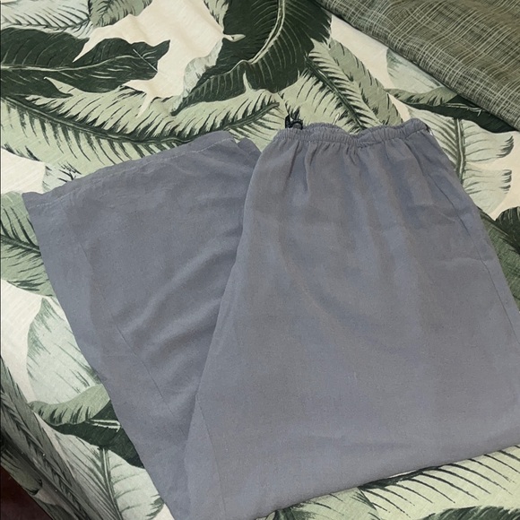 Eileen Fisher Silk Cropped Pants - Picture 5 of 8